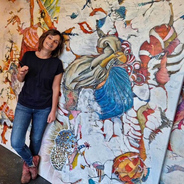 Delia-V Artist Picture Web